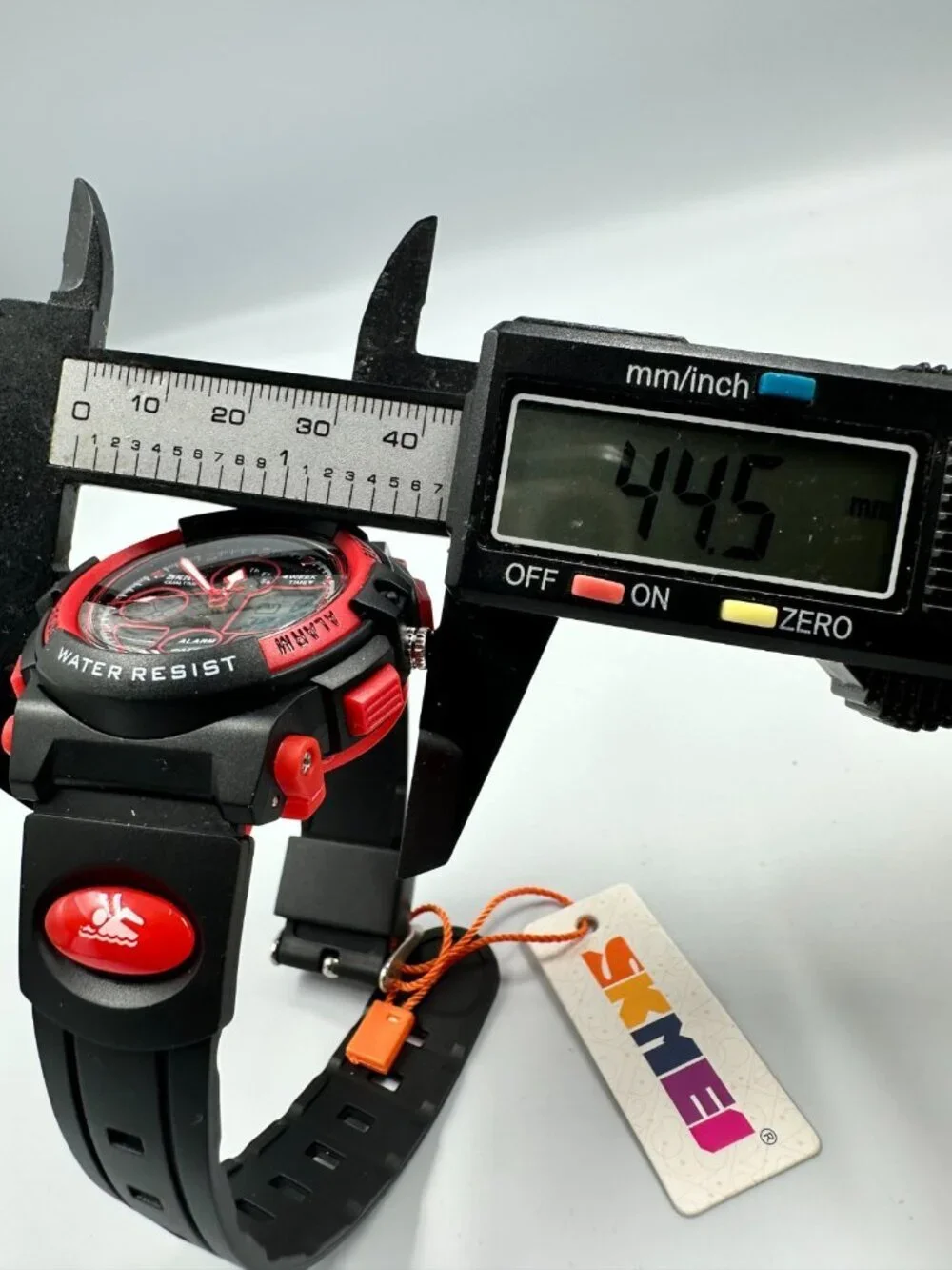 Skmei Digital Watch Men Black Red Round 44MM Backlight New Battery